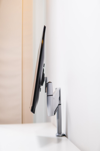 Bakker Elkhuizen Space-arm flatscreen arm