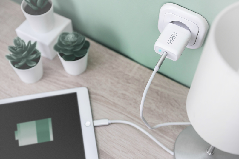 DIGITUS DA-10196 USB-C Laddare 20W - DA-10196