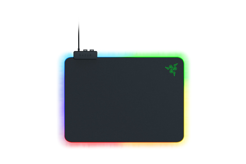 Razer Firefly V2 - Mouse pad - RZ02-03020100-R3M1