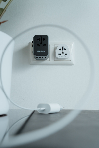Verbatim UTA-03 - Power adapter - 49545