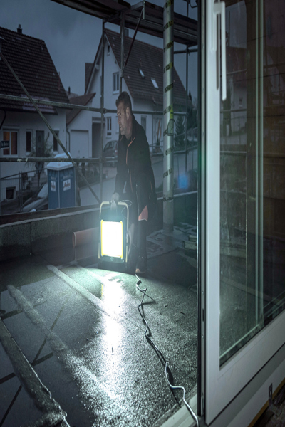Brennenstuhl Jaro 9050 M Projecteur de chantier 10 000 lm lumière du jour