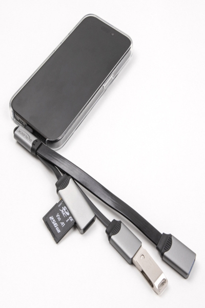 Delock USB Hub inklusive SD und Micro Card Reader - 64303