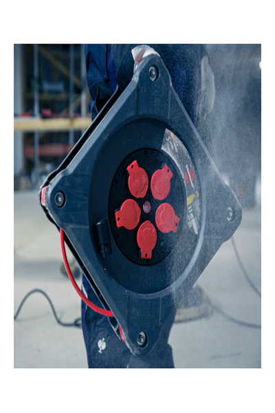 Brennenstuhl 9201330210, Svart, Röd, Plast, 5 AC-uttag, Typ E / F, Rak, 33 m - 9201330210