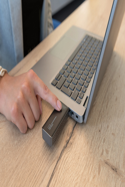 DIGITUS Trådlös HDMI-sändare för Click & Present Mini (DS-55319) - DS-55320