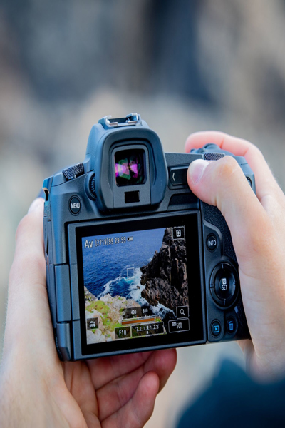 CANON 3075C023 SLR CAMERA 30.3 MP - 3075C023