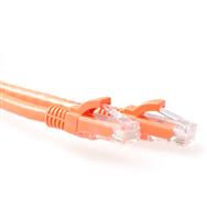 ACT Orange 0.5 meter U/UTP CAT6A patch cable snagless with RJ45 connectors - 0.5 m - Cat6a - RJ-45 - RJ-45 - Orange