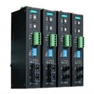 Moxa Industrieller RS-232/422/485-zu-Multimode-Glasfaser-Konverter ST-Stecker 2 kV - Converter - Fiber Optic