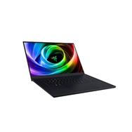 Razer Blade 16 QHD+ Ryzen AI 9 365 - 5 GHz - 2,000 GB
