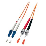 Équiper un câble de raccordement multimode LC vers multimode ST