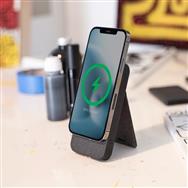 ZAGG 10000mAh Snap+ MagSafe Power Bank Stand