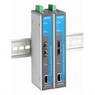 Moxa IEEE 802.3af PoE Ethernet-zu-Fiber Medienkonverter - Fiber Optic - 100 Mbps