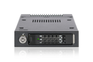Support mobile Icy Dock ToughArmor pour SSD M.2 PCIe NVMe