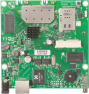 Routeur MikroTikBOARD RB912UAG-5HPnD - Wi-Fi 5 GHz