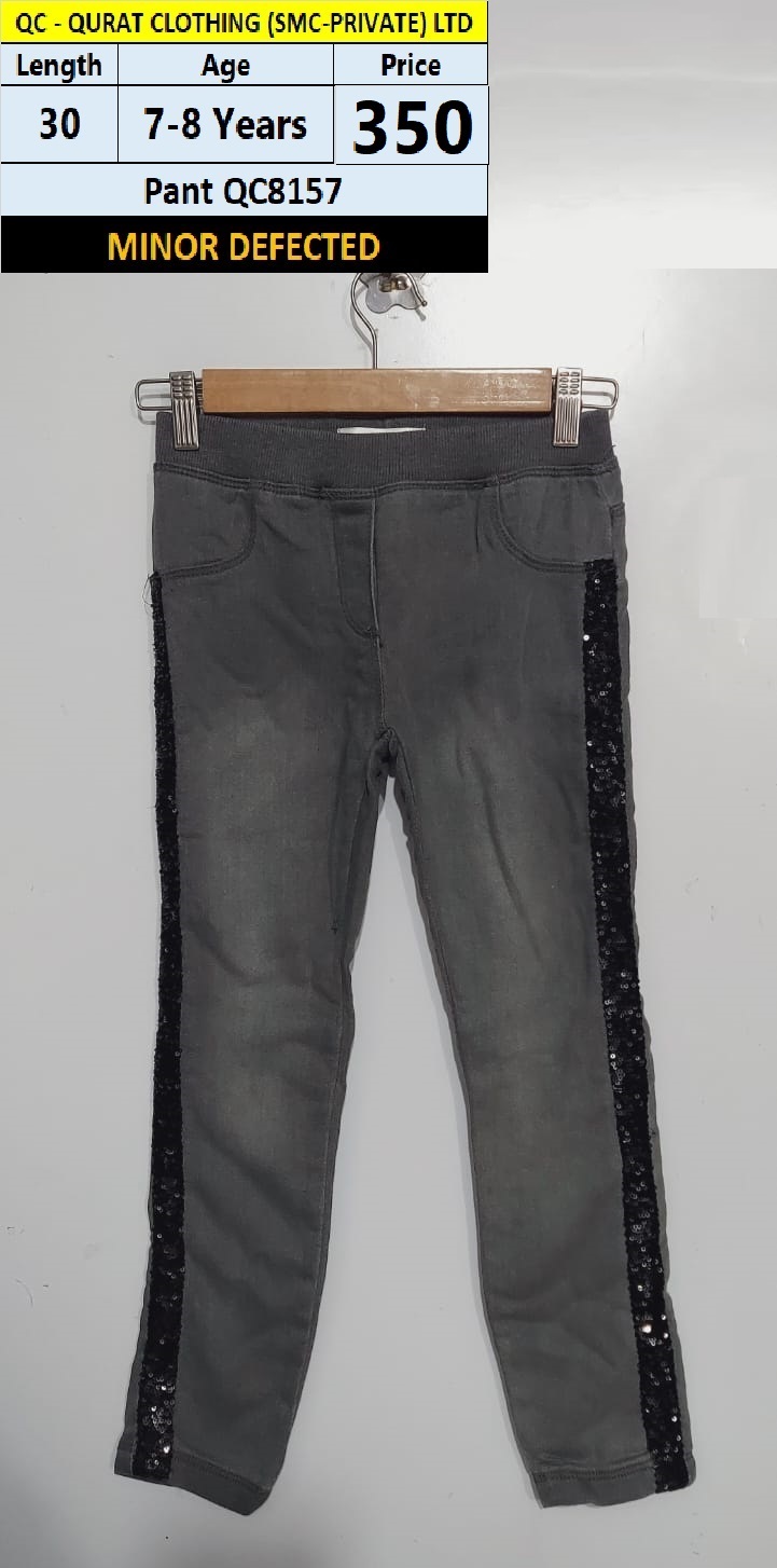Pant QC8157 Branded but Minor Defected(no exchange no refund)